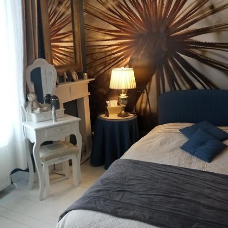 Chambre Bounty, B&B, Cuisine Privee, Lit Queen Size, Terrasse, Parking, Garage Olliergues ภายนอก รูปภาพ