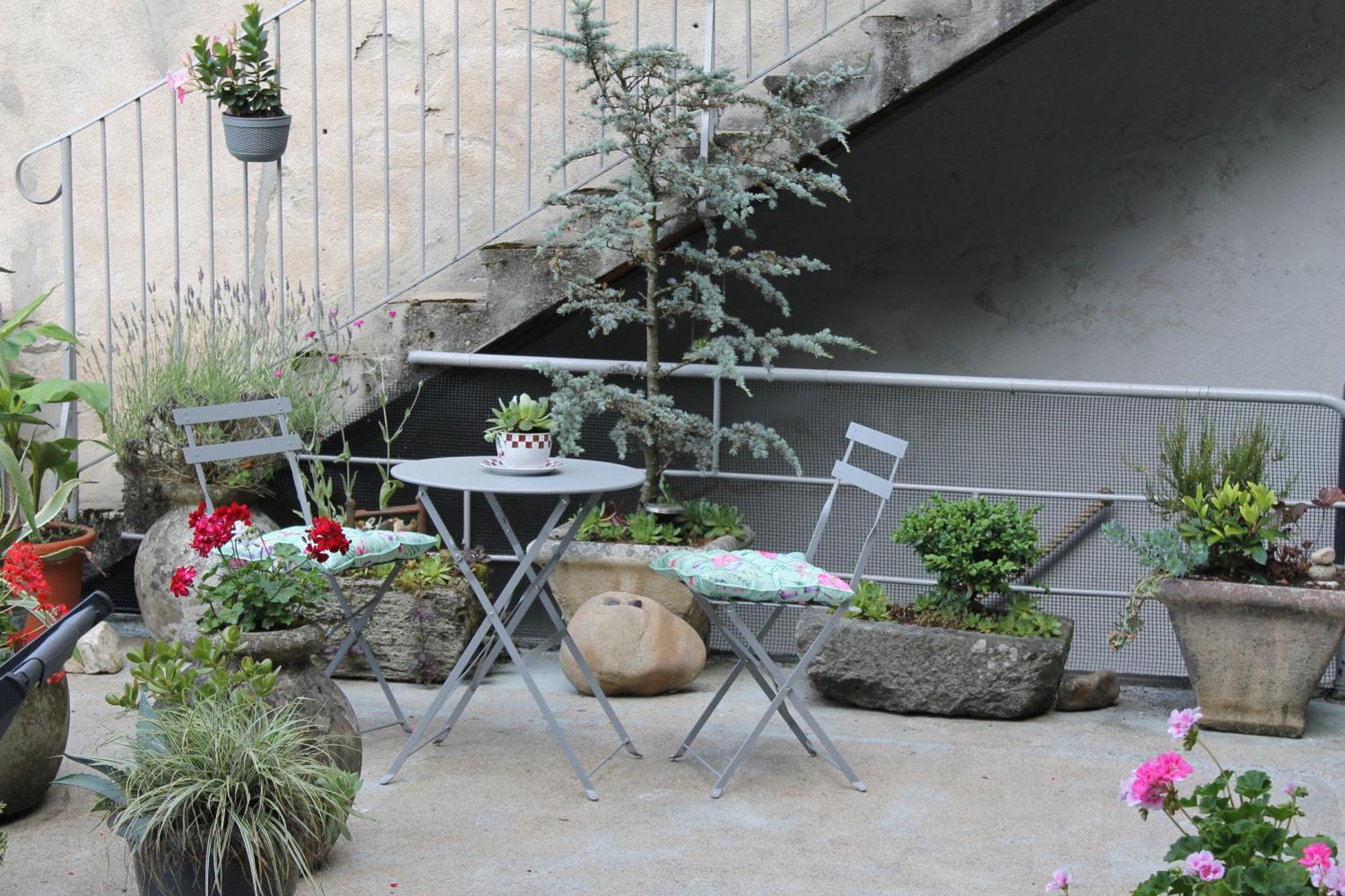 Chambre Bounty, B&B, Cuisine Privee, Lit Queen Size, Terrasse, Parking, Garage Olliergues ภายนอก รูปภาพ
